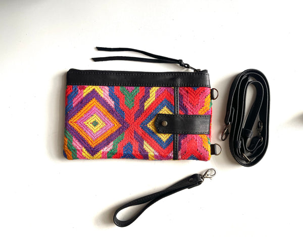 Nina convertible clutch 202