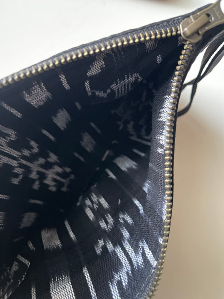 Nina convertible clutch 202
