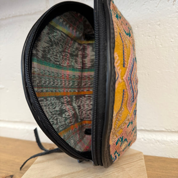Large Sophia Dome Case #04