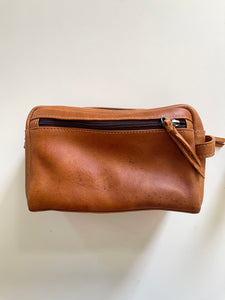 The Miguel - all leather overnight Dopp kit 1203