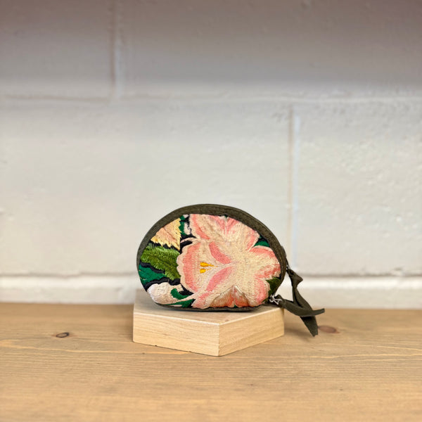 SMALL Sophia Dome Case #06