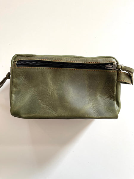 The Miguel - all leather overnight Dopp kit 1206