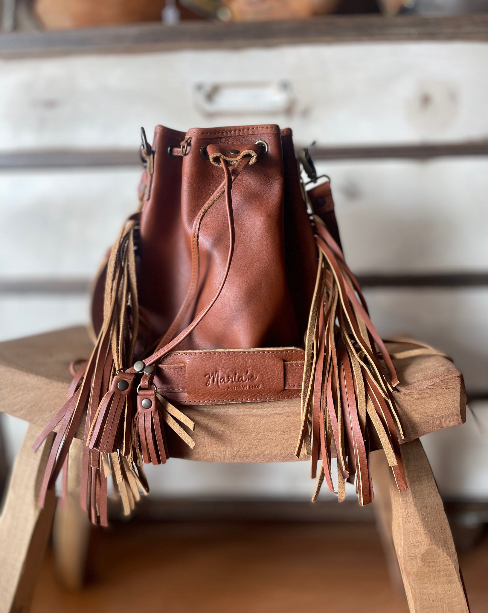 FRINGE BUCKET BAG BROWN LEATHER – Artisan Shop GT